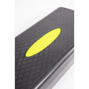 Step aeróbico amarillo